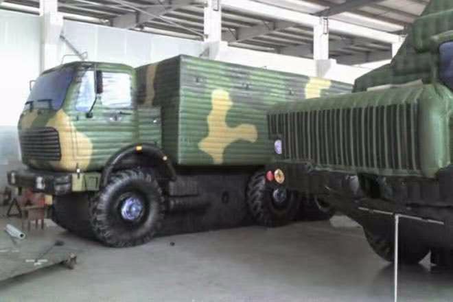 永胜大型军事车